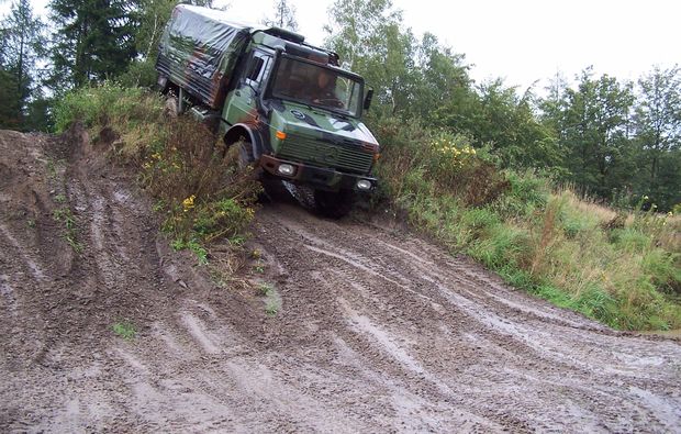 truck-offroad-fahren-fuerstenau-action