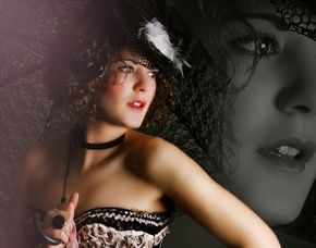 Erotisches Fotoshooting inkl. Make-Up, 3 Prints & 3 Bilder digital, ca. 3 Stunden