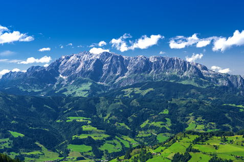 Blick auf den Hochkoening Berg im Salzburger Land