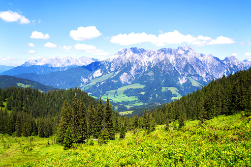 Leogang Blick auf Alpen