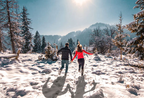 LEISE RIESELT DER SCHNEE – DIE SCHÖNSTEN WINTERSPORTARTEN ABSEITS DER PISTE